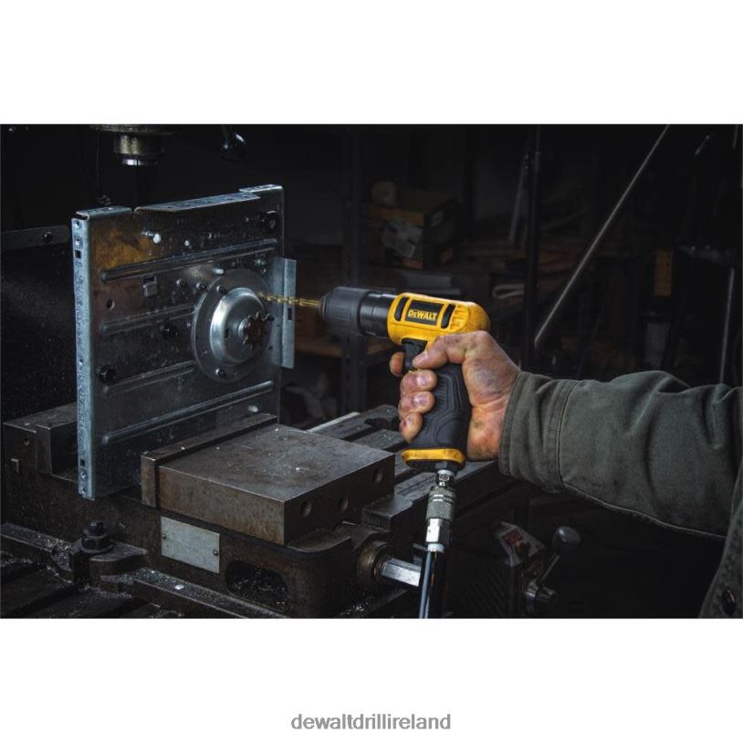 3/8-in Reversible Drill DEWALT 08Z0J169 Tools