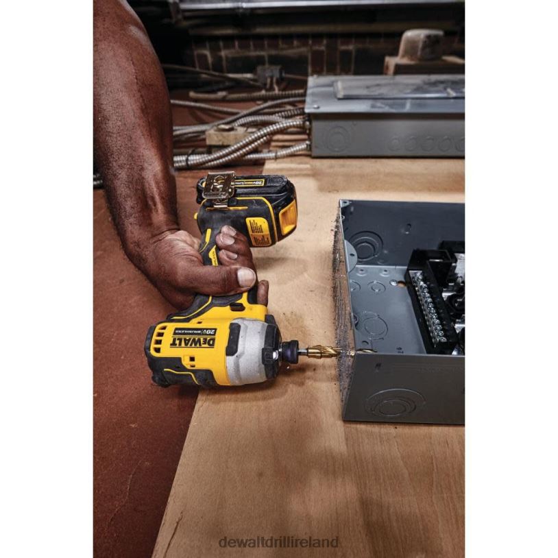 20V MAX Brushless Atomic Compact 1/4in Impact Driver with 3Ah Battery 4pk Bundle DEWALT 08Z0J155 Tools